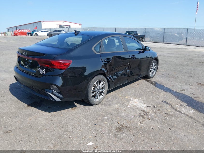 AtlanticExpress - Kia Forte