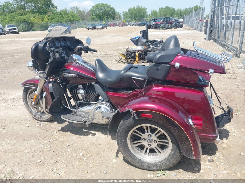 2014 Harley-Davidson Flhtcutg Tri Glide Ultra VIN: 1HD1MAL17EB850589 Lot: 45500176