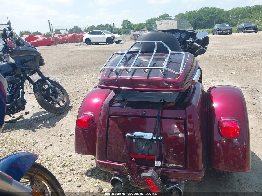 2014 Harley-Davidson Flhtcutg Tri Glide Ultra VIN: 1HD1MAL17EB850589 Lot: 45500176