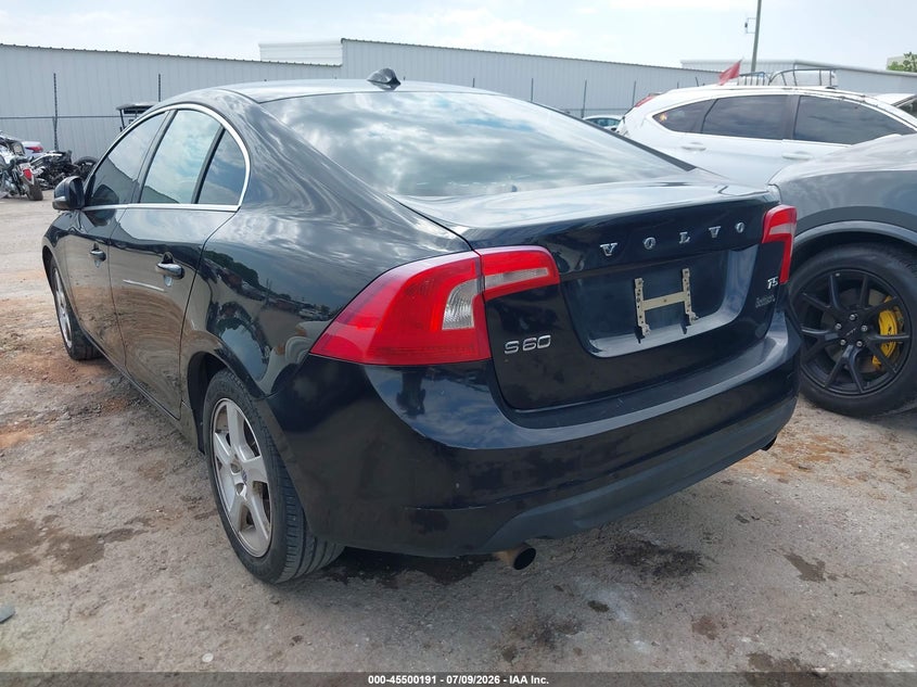 Vin: yv1622fs0c2139251, lot: 45998407, volvo s60 t5/t5 w/moonroof 20123