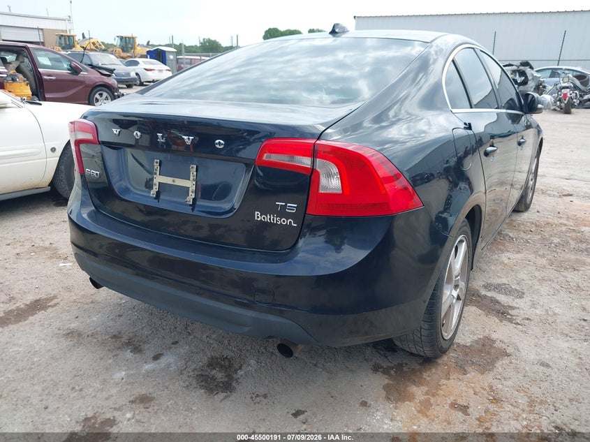 Vin: yv1622fs0c2139251, lot: 45998407, volvo s60 t5/t5 w/moonroof 20124