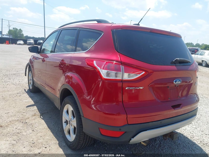 Vin: 1fmcu9g98fub02122, lot: 45998523, ford escape se 20153
