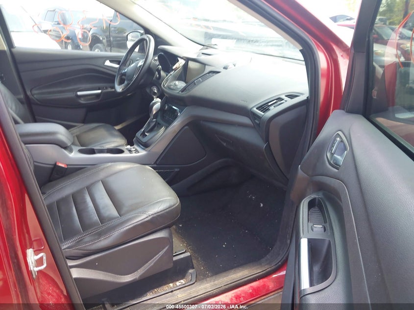 2015 FORD ESCAPE auction photo 5