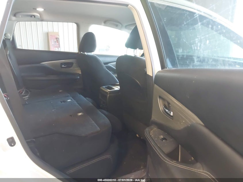 2017 NISSAN MURANO auction photo 8
