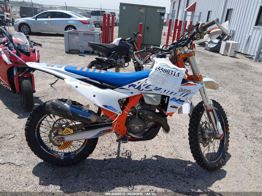 2024 Ktm 500 Exc-F/Xw-F/Exc-F Six Days VIN: VBKEXJ40XRM455587 Lot: 45500313