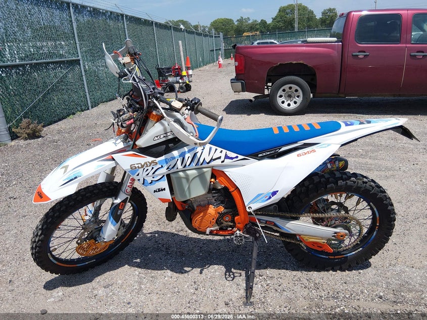2024 Ktm 500 Exc-F/Xw-F/Exc-F Six Days VIN: VBKEXJ40XRM455587 Lot: 45500313