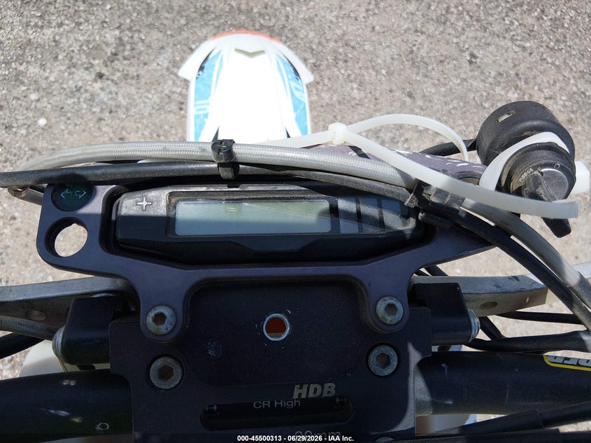 2024 Ktm 500 Exc-F/Xw-F/Exc-F Six Days VIN: VBKEXJ40XRM455587 Lot: 45500313