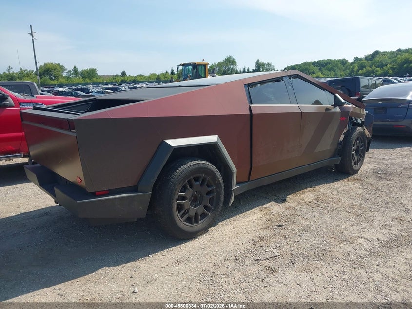 2024 TESLA CYBERTRUCK auction photo 4