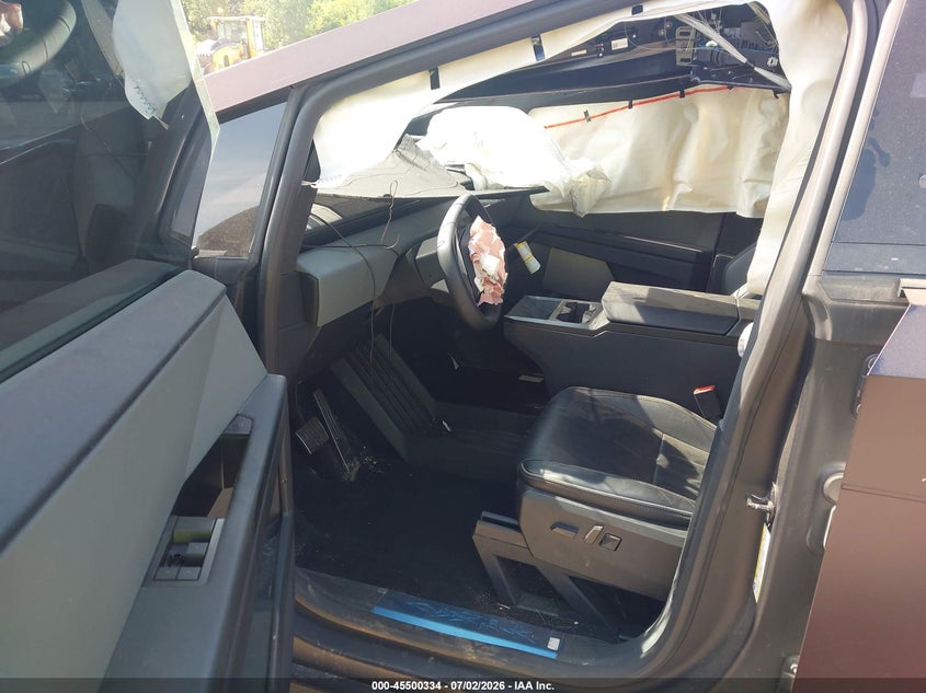2024 TESLA CYBERTRUCK auction photo 5