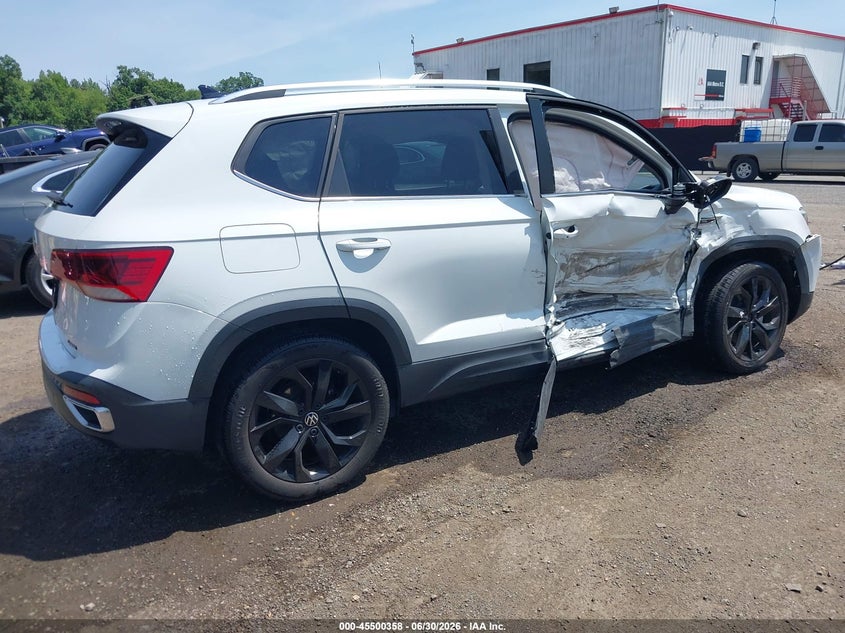2023 Volkswagen Taos 1.5T Se VIN: 3VVYX7B20PM302516 Lot: 45500358