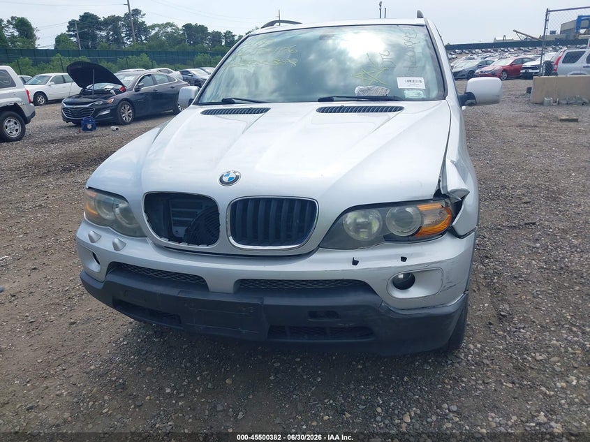 2004 BMW X5 auction photo 6