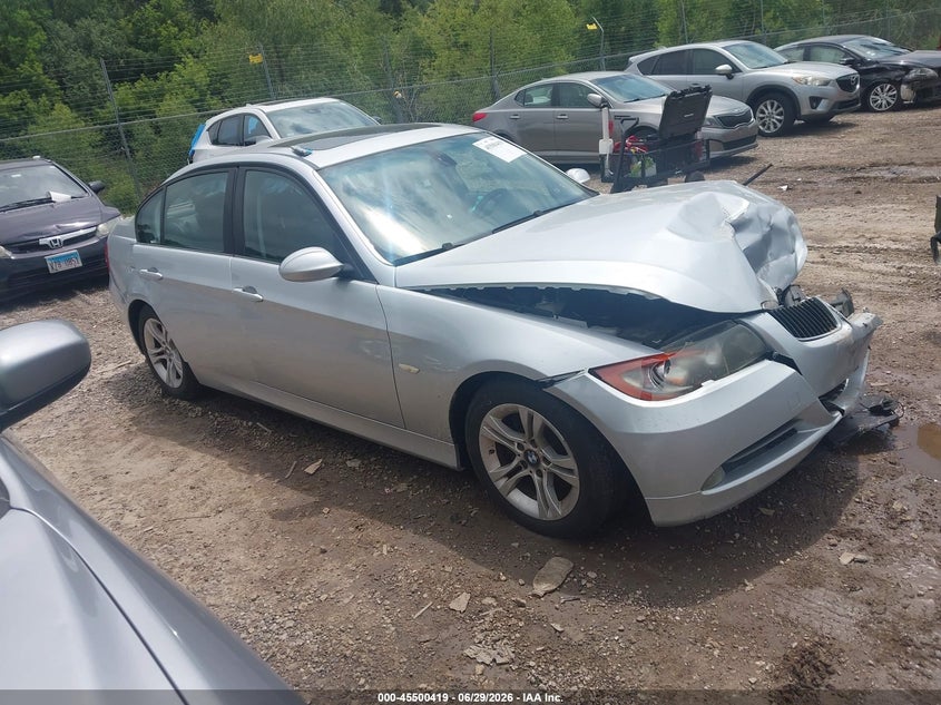 2008 BMW 328I — zdjęcie z aukcji