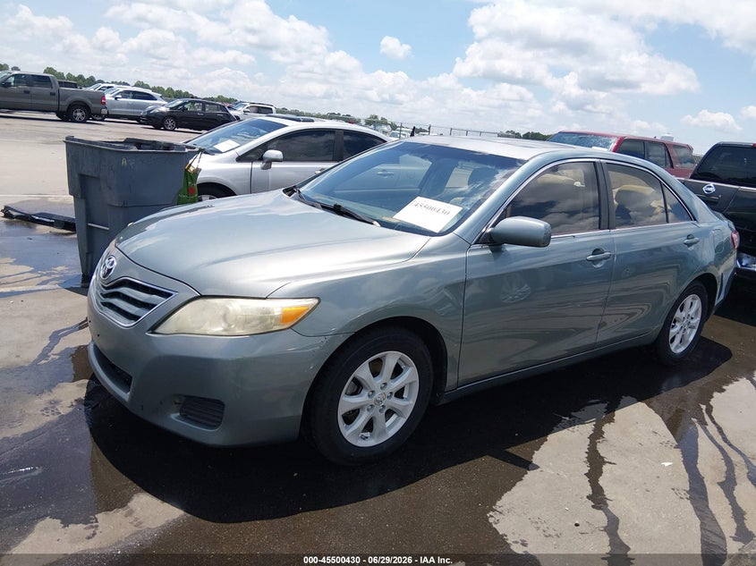 2011 Toyota Camry, Front End, IAAI, VIN 4T1BF3EKXBU589777 — photo 2