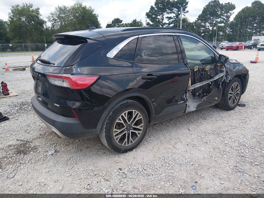 VIN 1FMCU0H68LUC28394 2020 FORD ESCAPE SEL