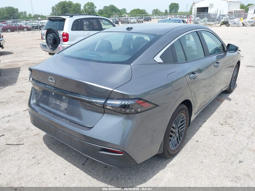 2026 NISSAN SENTRA auction photo 4
