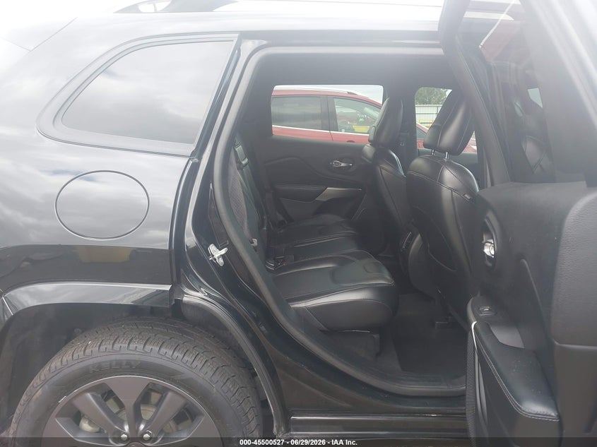 2019 JEEP CHEROKEE auction photo 8