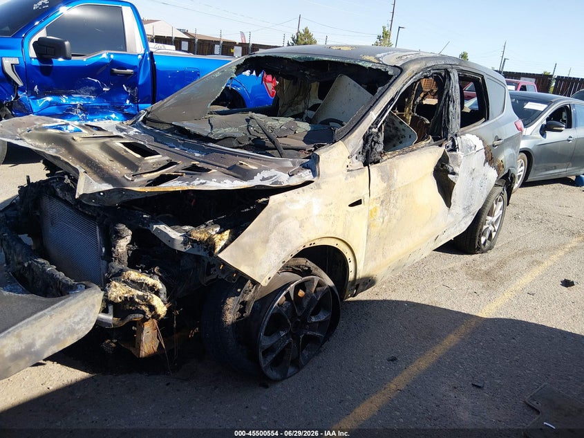 2013 FORD ESCAPE auction photo 2