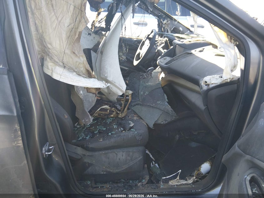 2013 FORD ESCAPE auction photo 5