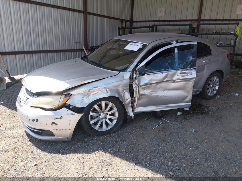 Vin: 1c3bc1fb0bn511961, lot: 45998801, chrysler 200 touring 20112
