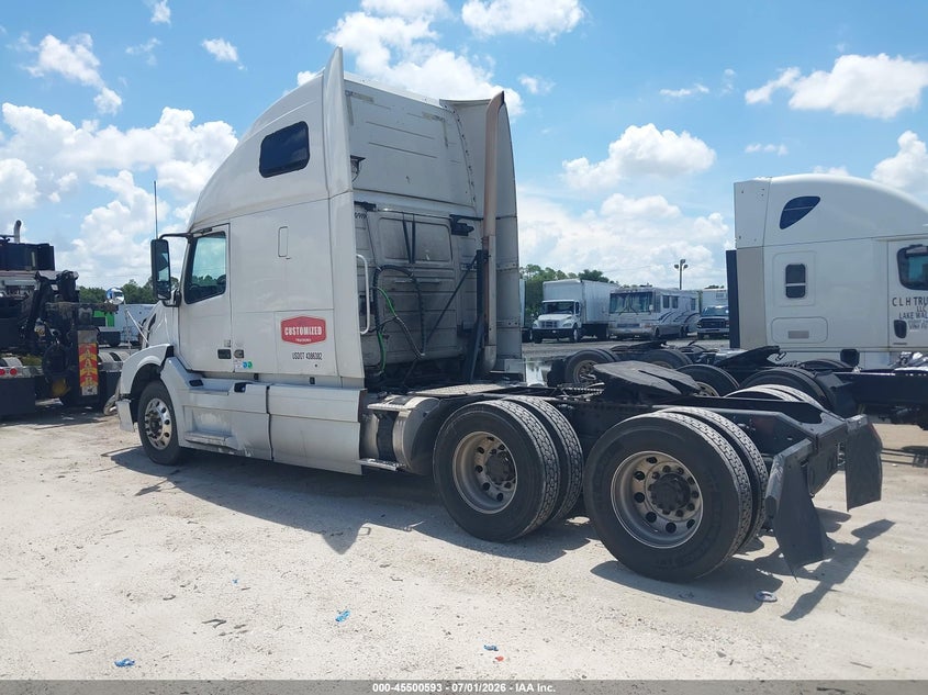 2011 VOLVO VN VNL TRUCK N/A