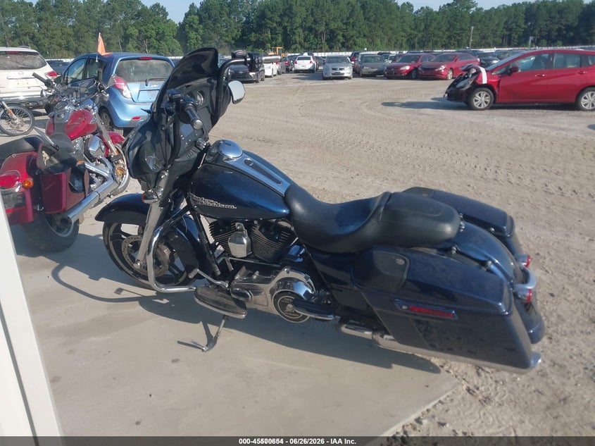 2014 Harley-Davidson Flhx Street Glide VIN: 1HD1KBM16EB614607 Lot: 45500654