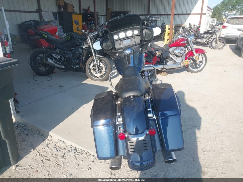 2014 Harley-Davidson Flhx Street Glide VIN: 1HD1KBM16EB614607 Lot: 45500654