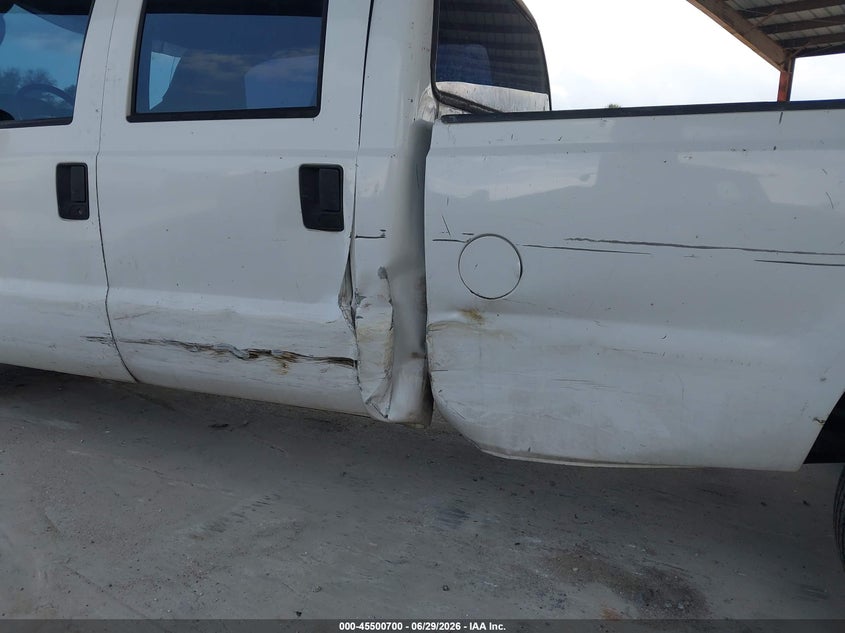 2006 FORD F-350 auction photo 6