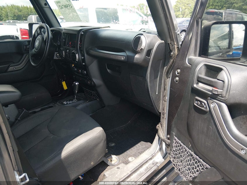 AtlanticExpress - Jeep Wrangler Unlimited