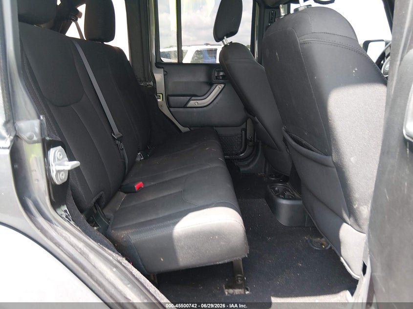 AtlanticExpress - Jeep Wrangler Unlimited