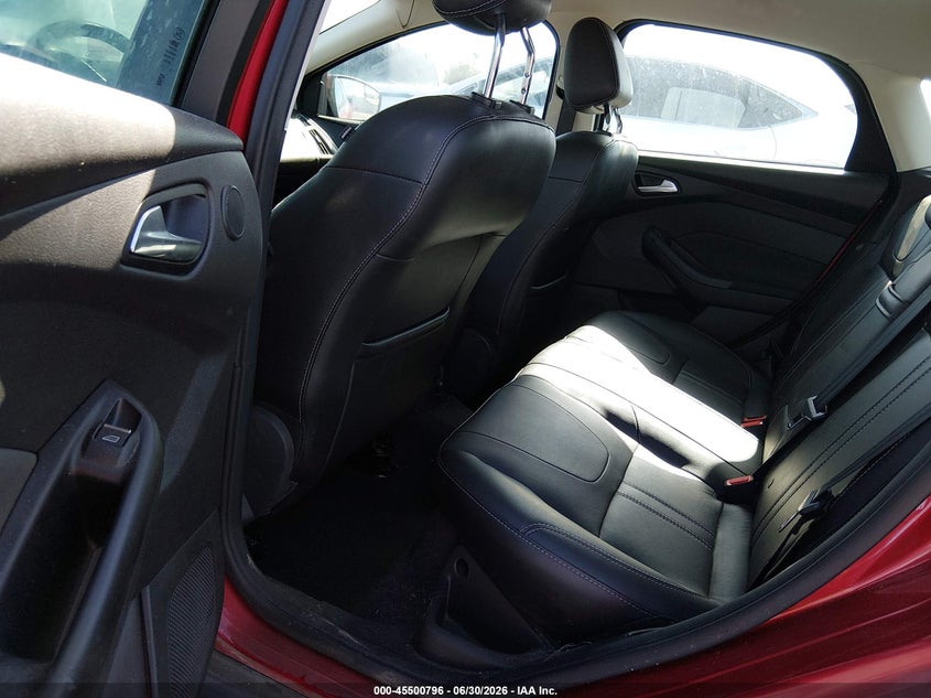 2012 FORD FOCUS auction photo 8