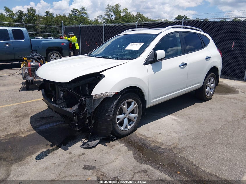 2010 NISSAN ROGUE auction photo 2