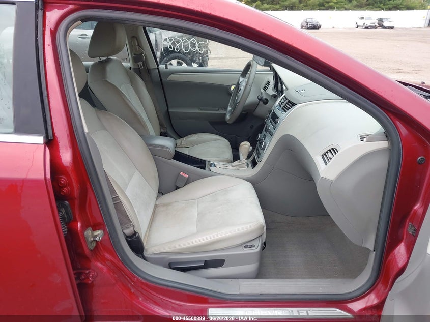 2011 CHEVROLET MALIBU auction photo 5