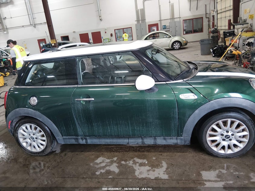 2014 Mini Hardtop Cooper S VIN: WMWXM7C52ET970910 Lot: 45500927