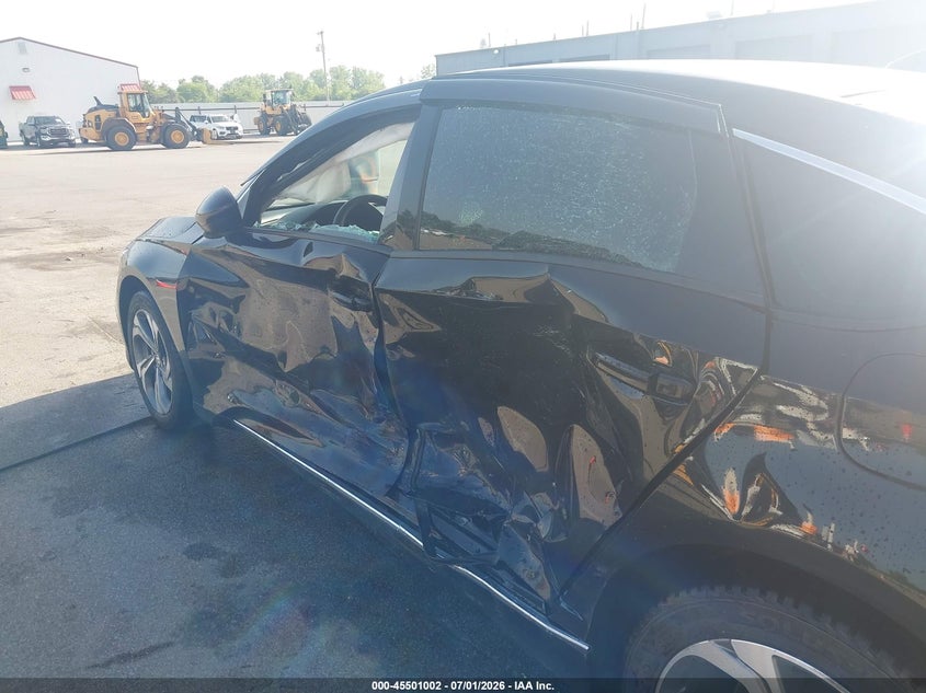 VIN 1HGCV1F40KA148727 2019 HONDA ACCORD EX