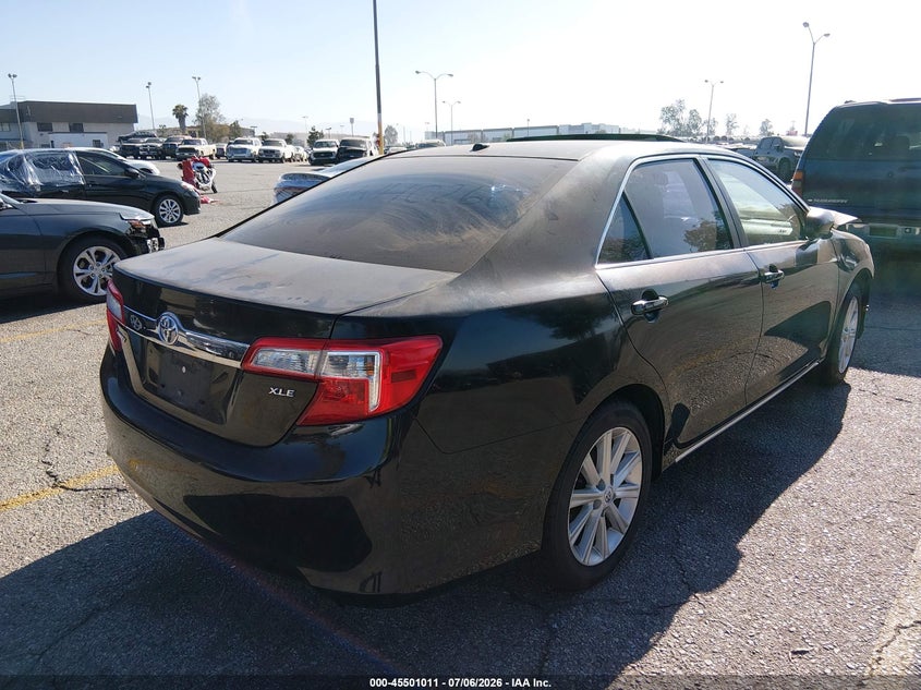 2012 TOYOTA CAMRY auction photo 4
