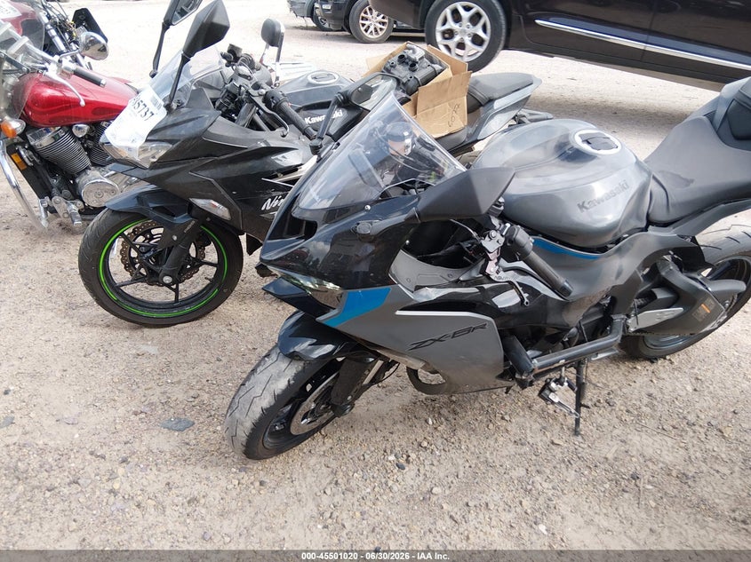 JKBZXJK18SA010180 2025 Kawasaki Zx636 K photo 1