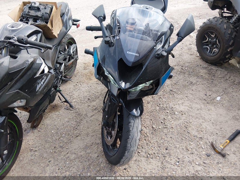 2025 KAWASAKI ZX636 auction photo 5