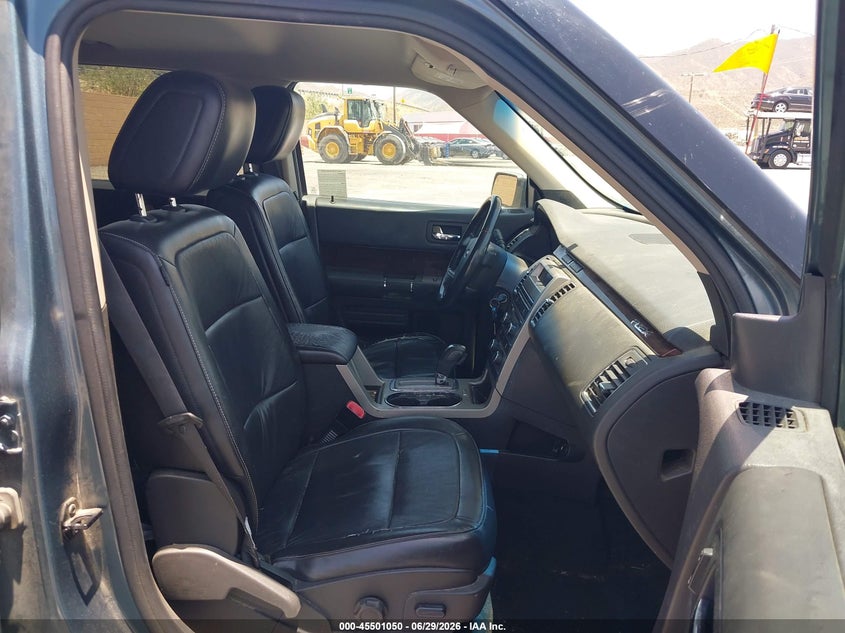 2010 FORD FLEX auction photo 5