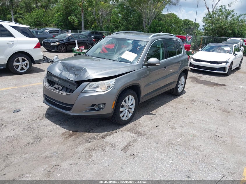 2011 Volkswagen Tiguan Se WVGAV7AX2BW505463 photo 1