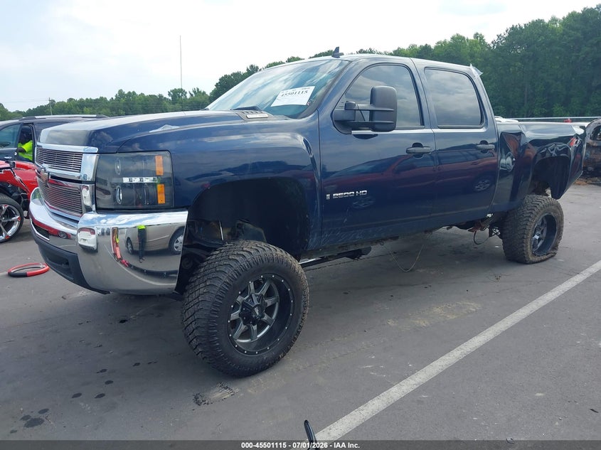 2008 CHEVROLET SILVERADO 2500HD auction photo 2