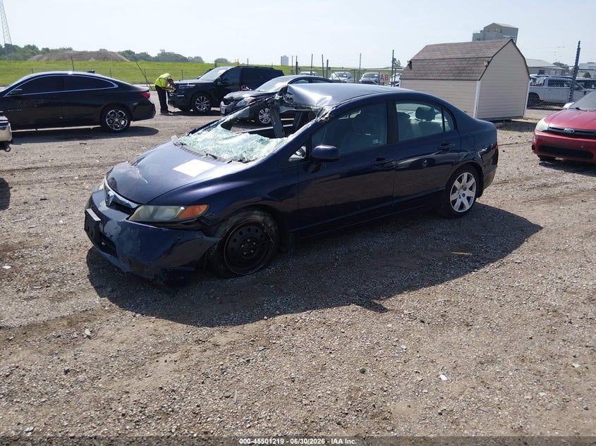 2008 Honda Civic, Front End, IAAI, VIN 1HGFA165X8L060010 — photo 2