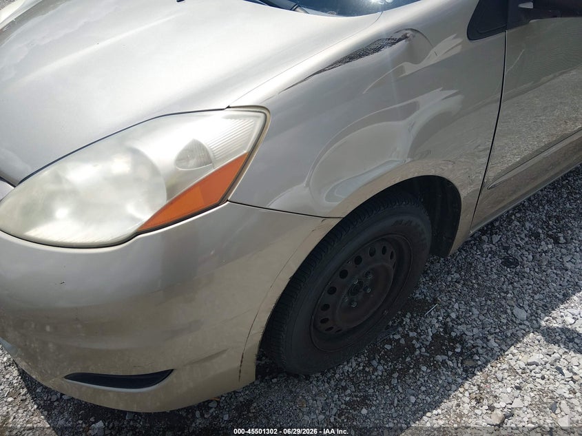 2008 TOYOTA SIENNA auction photo 6
