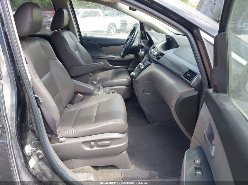 2013 HONDA ODYSSEY auction photo 5