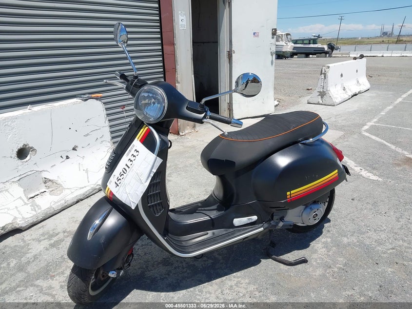 ZAPM459L0F5100349 2015 Vespa Gts 300 Super photo 1