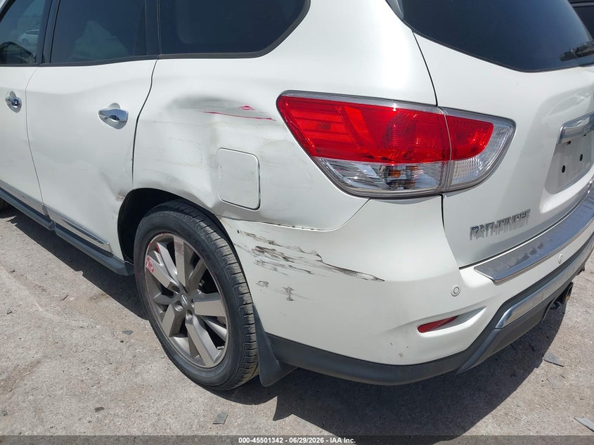 2015 NISSAN PATHFINDER auction photo 6