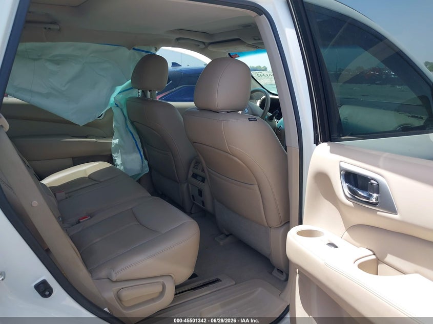2015 NISSAN PATHFINDER auction photo 8