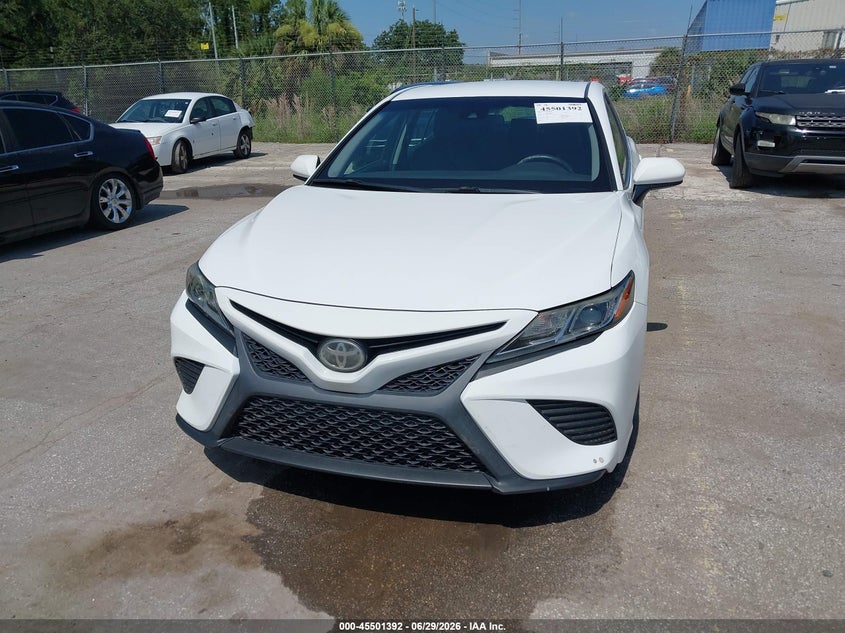 2018 TOYOTA CAMRY auction photo 6