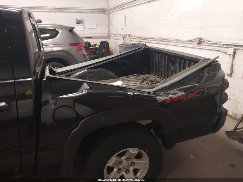 2008 DODGE DAKOTA auction photo 6