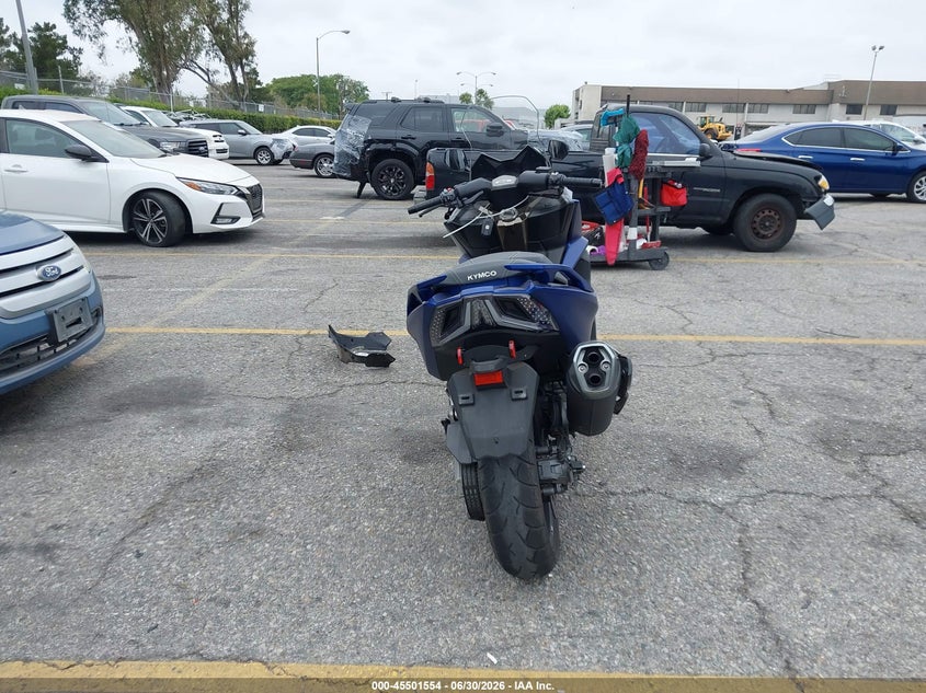 2022 KYMCO USA INC AK auction photo 6