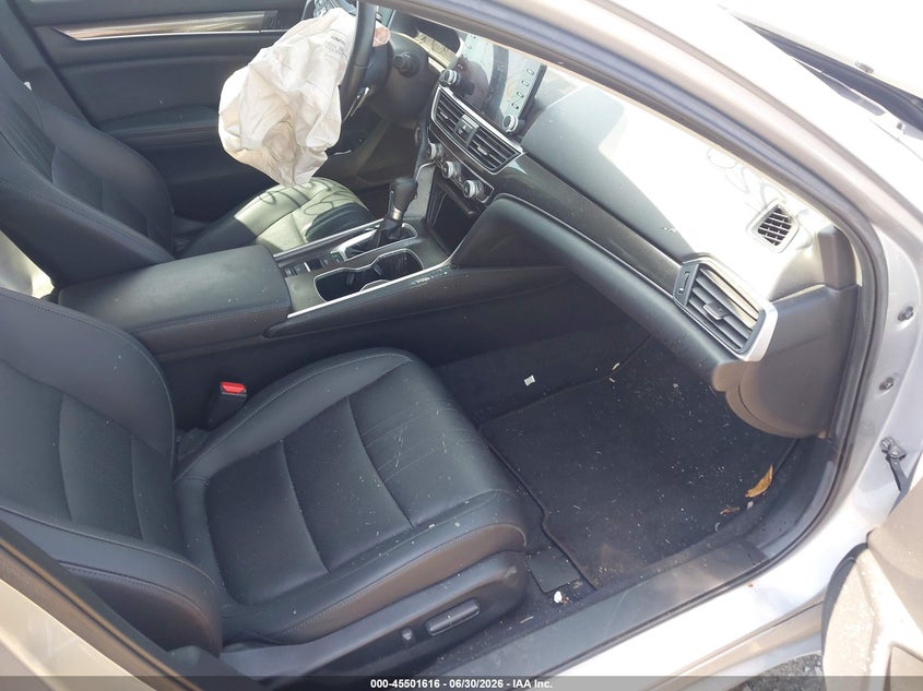 2022 HONDA ACCORD auction photo 5